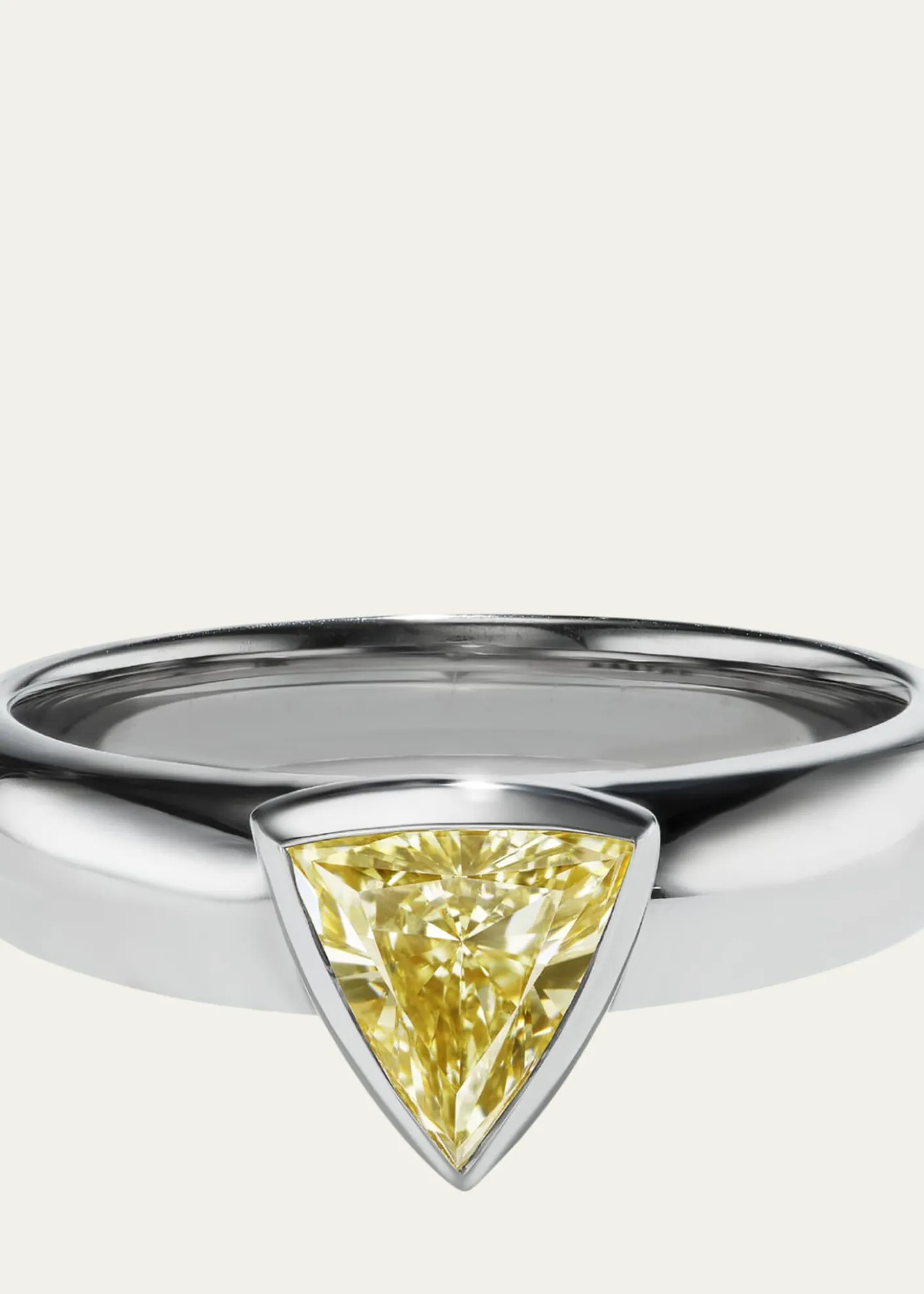 Aaryah18K White Gold Triangular Brilliant Diamond Ellie Ring, Size 7