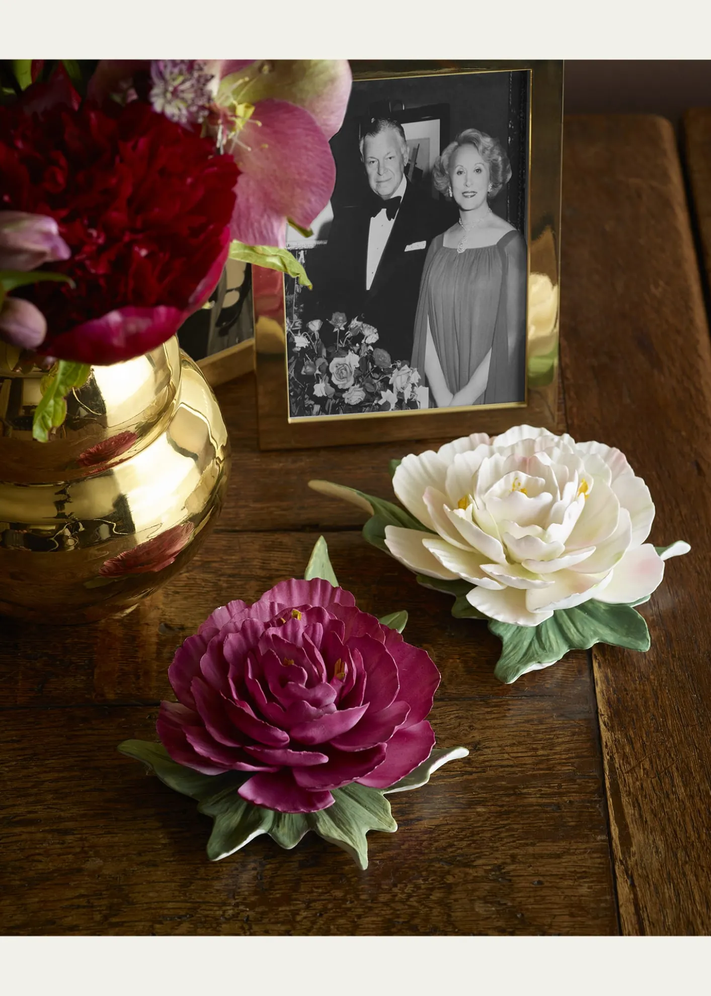 AERINBloom Porcelain Flower