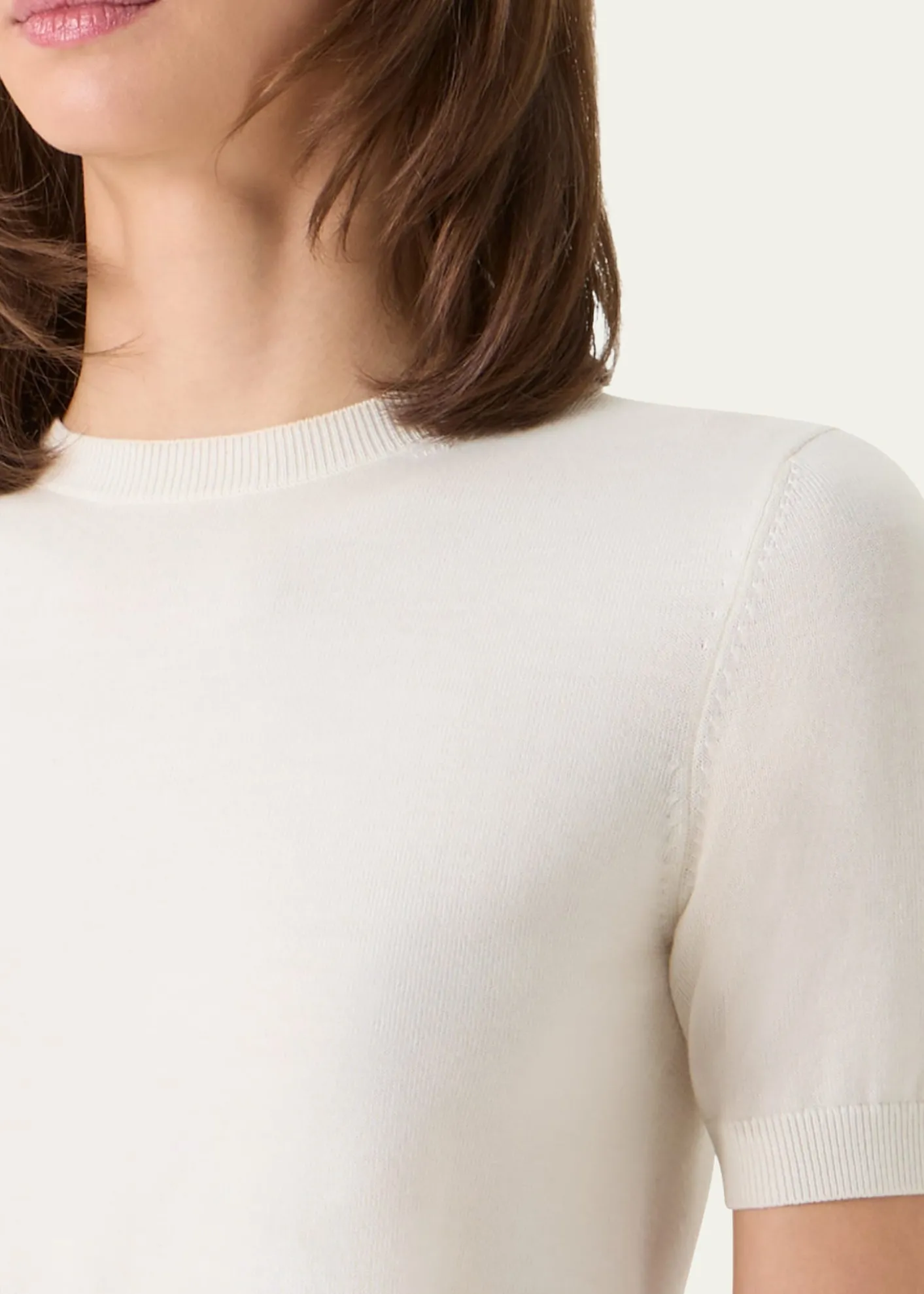 Akris puntoFine Merino Wool Knit Short-Sleeve Crew Neck Sweater