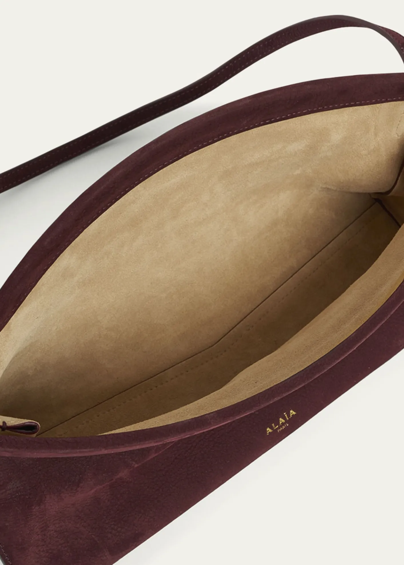 ALAIALe Click Medium Shoulder Bag in Suede