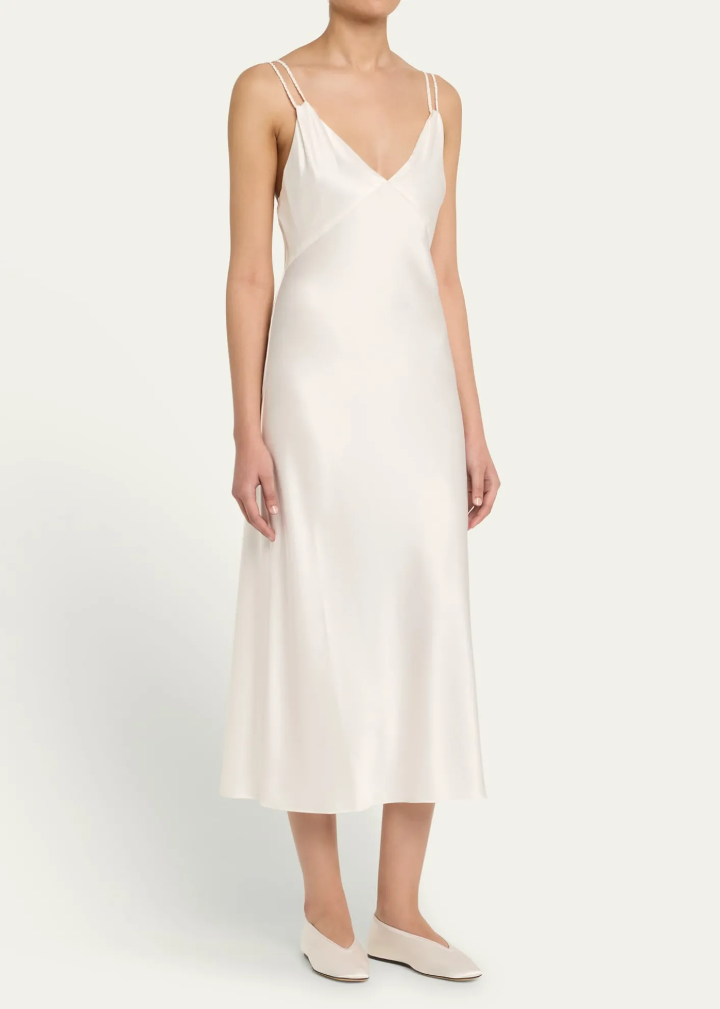 ALICE + OLIVIAKiro V-Neck Slip Dress