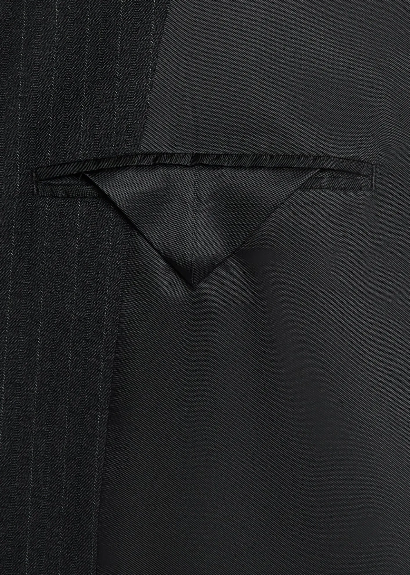 AURALEEMen's Wool Hairline Stripe Two-Button Sport Coat