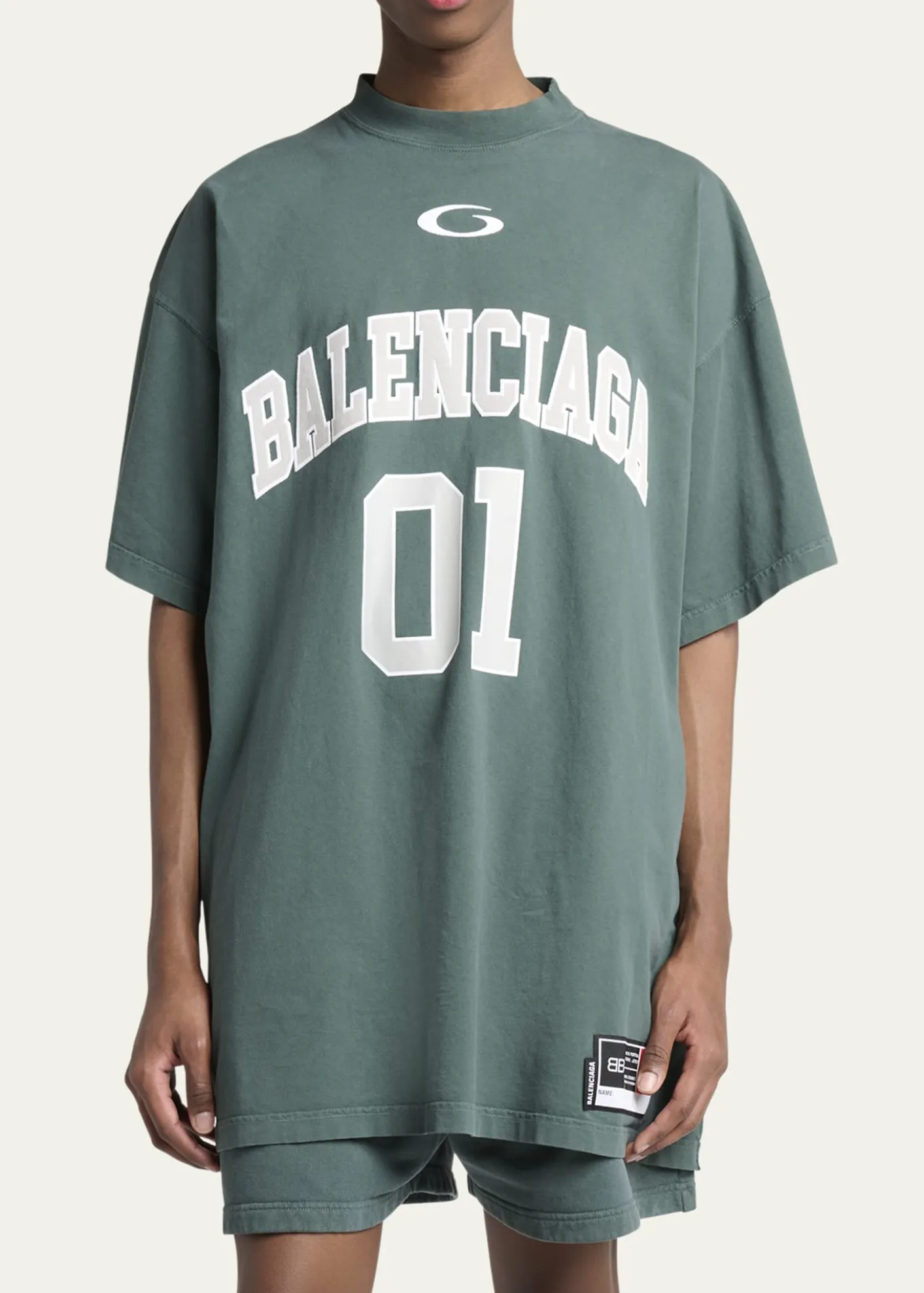 BalenciagaMen's Basketball Logo Oversized Fit T-Shirt