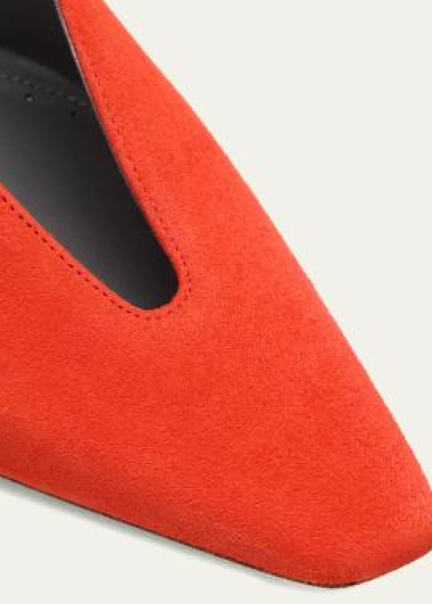 Balenciaga90mm Duchesse Suede Pumps