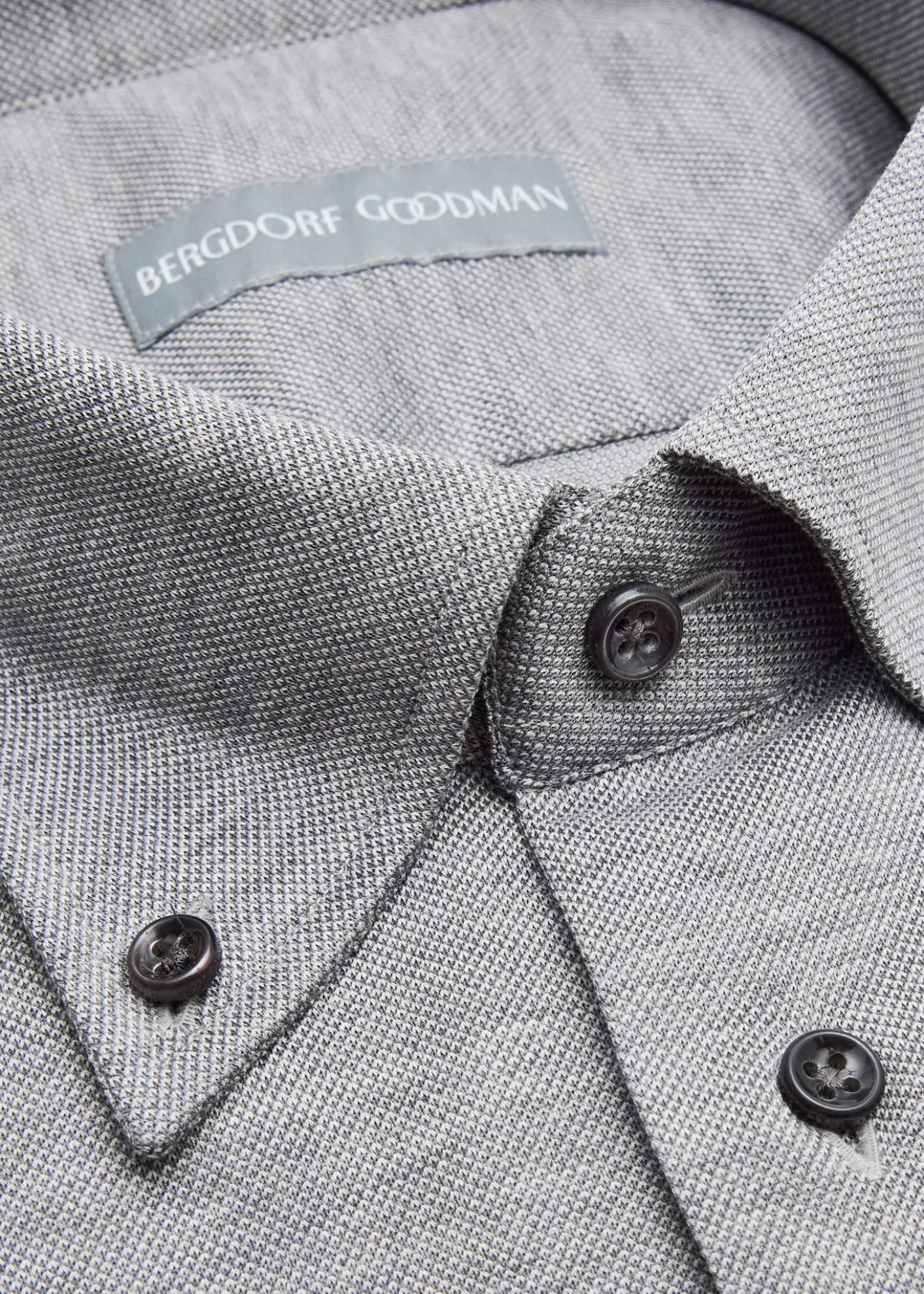 Bergdorf GoodmanMen's Cotton Pique Button-Collar Sport Shirt