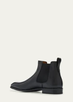 Bergdorf GoodmanMen's Calf Leather Chelsea Boots