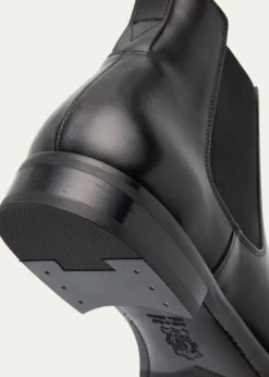 Bergdorf GoodmanMen's Calf Leather Chelsea Boots