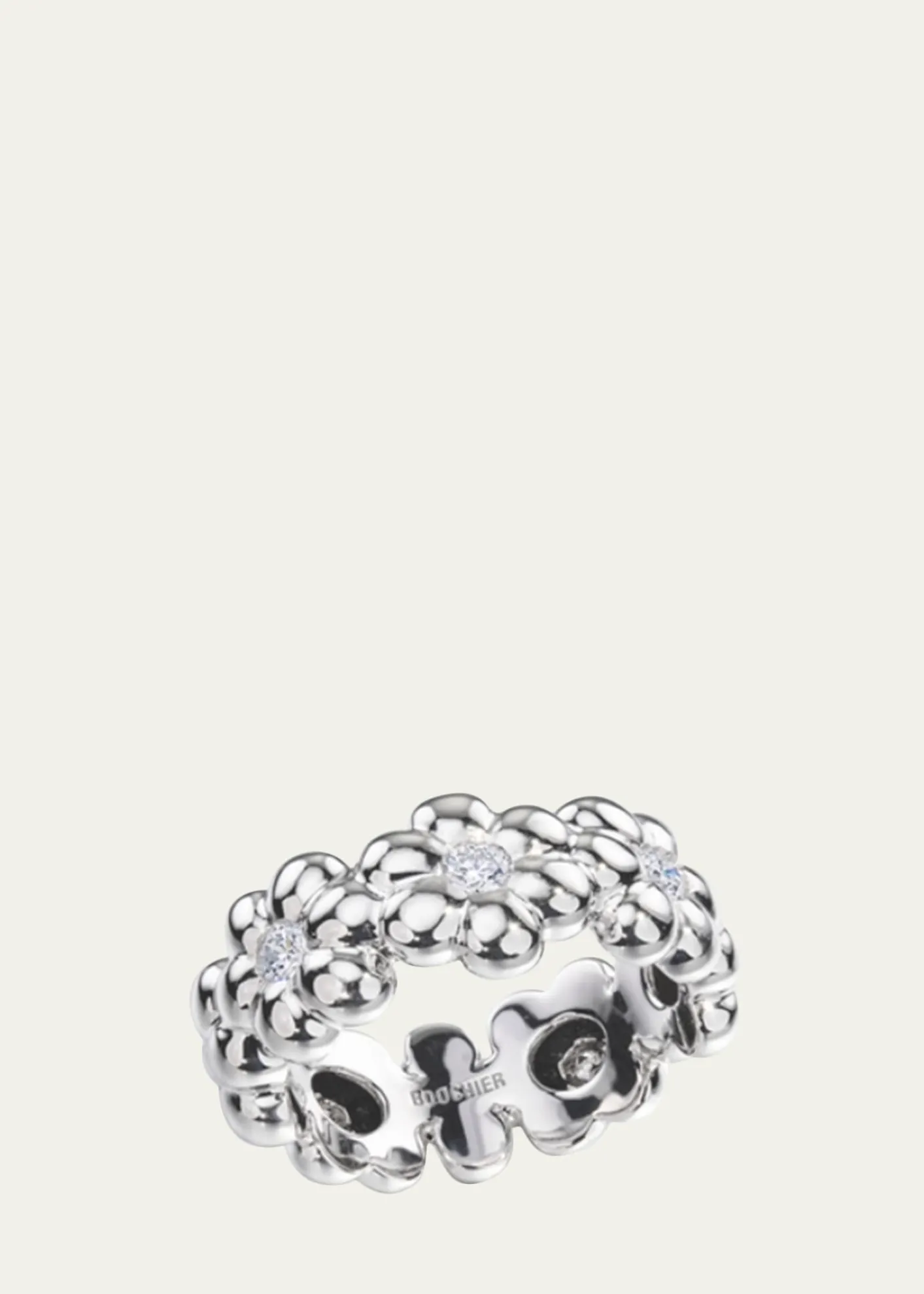 Boochier18K White Gold Diamond Flower Puff Ring
