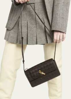 Bottega VenetaAndiamo Bag Shoulder Bag