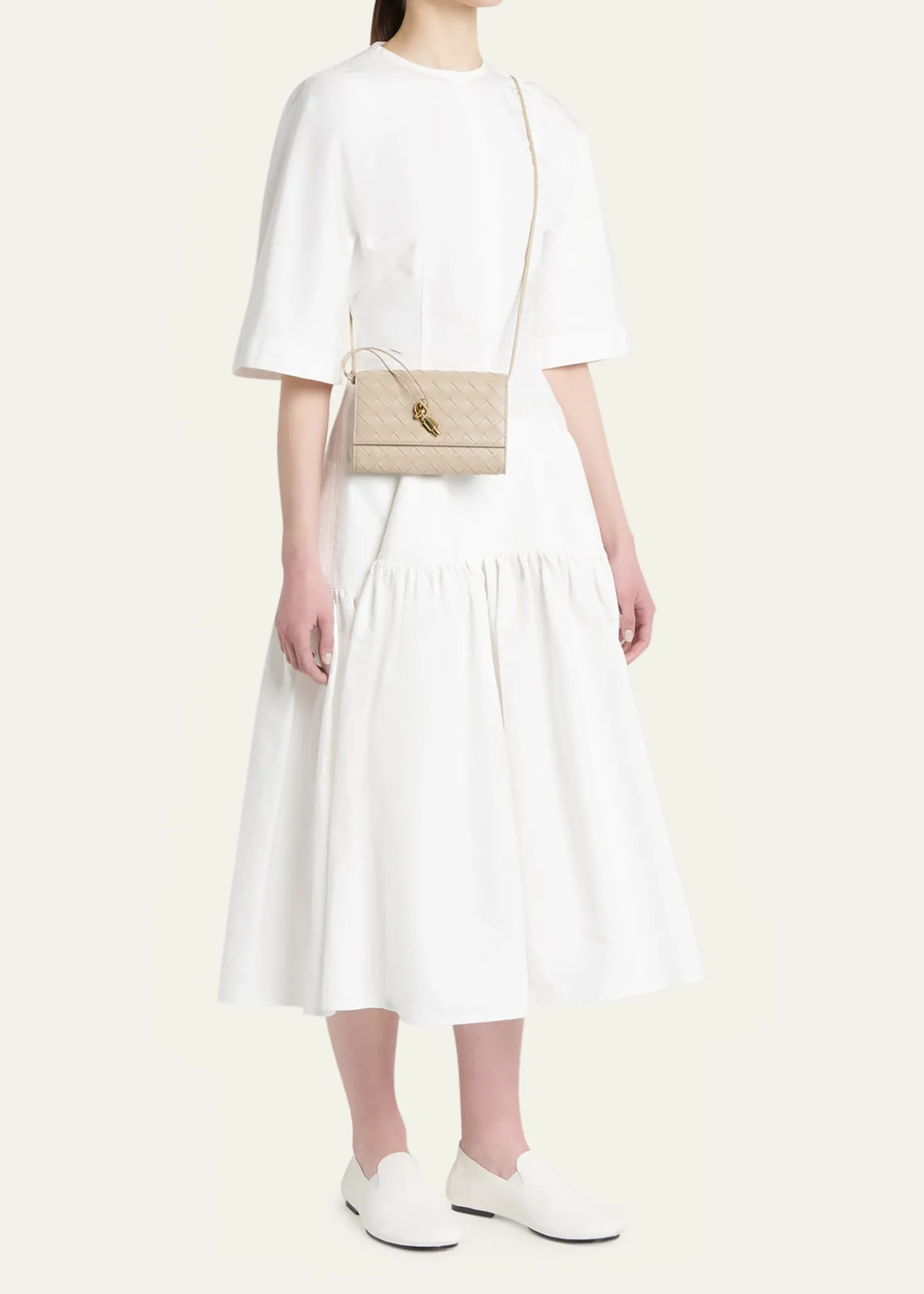 Bottega VenetaAndiamo Leather Pouch Bag