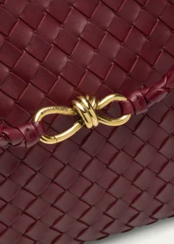 Bottega VenetaAndiamo Medium Top-Handle Bag