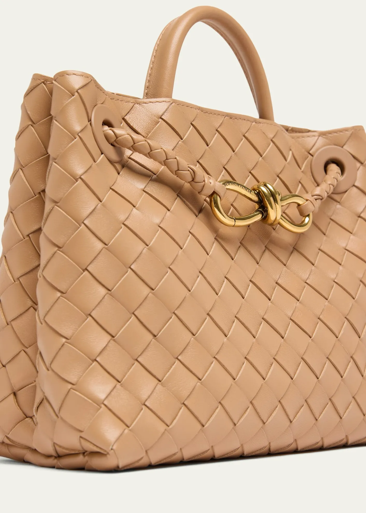 Bottega VenetaAndiamo Small Leather Top-Handle Bag