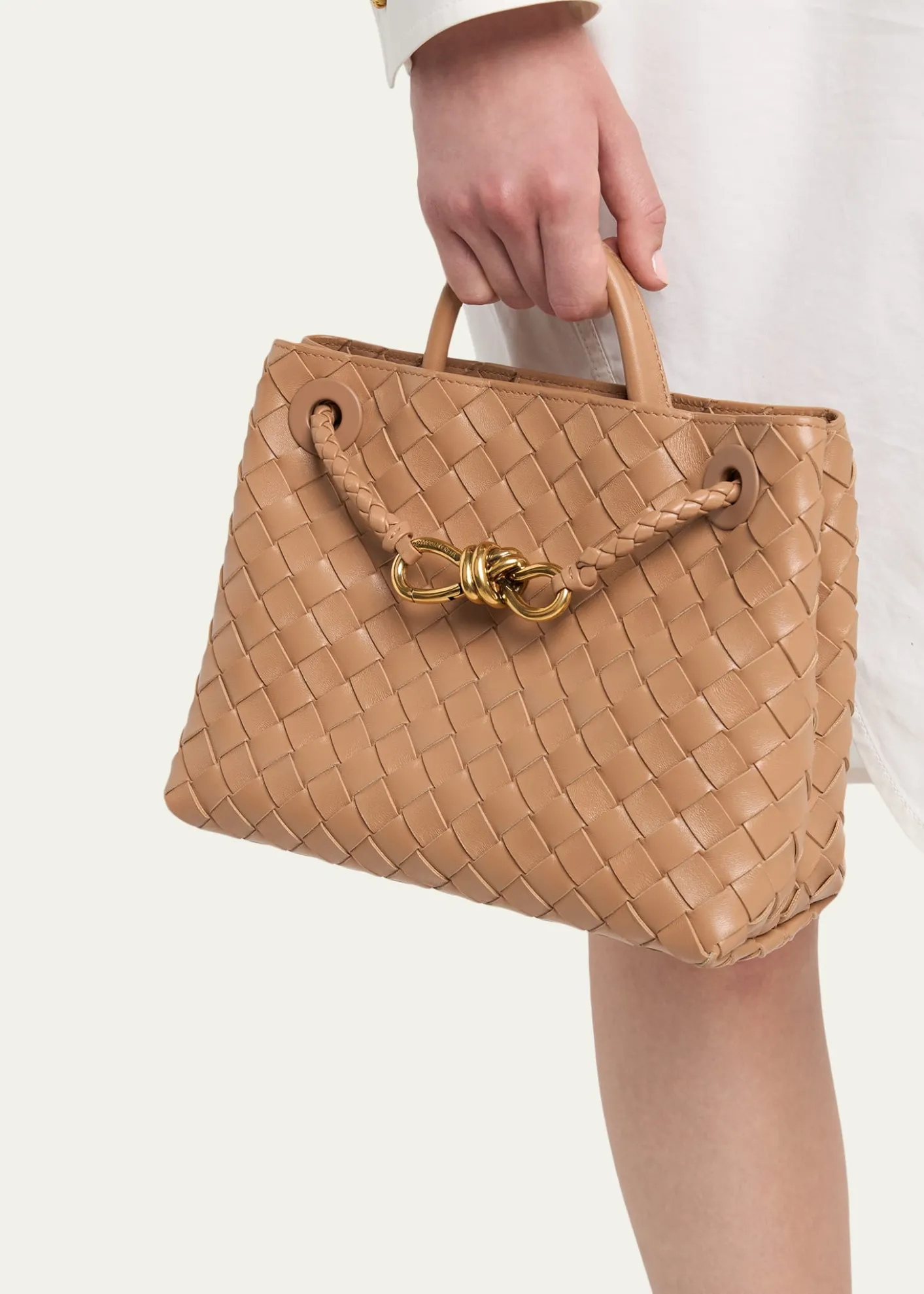 Bottega VenetaAndiamo Small Leather Top-Handle Bag