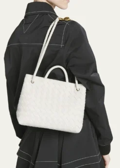 Bottega VenetaAndiamo Small Leather Top-Handle Bag