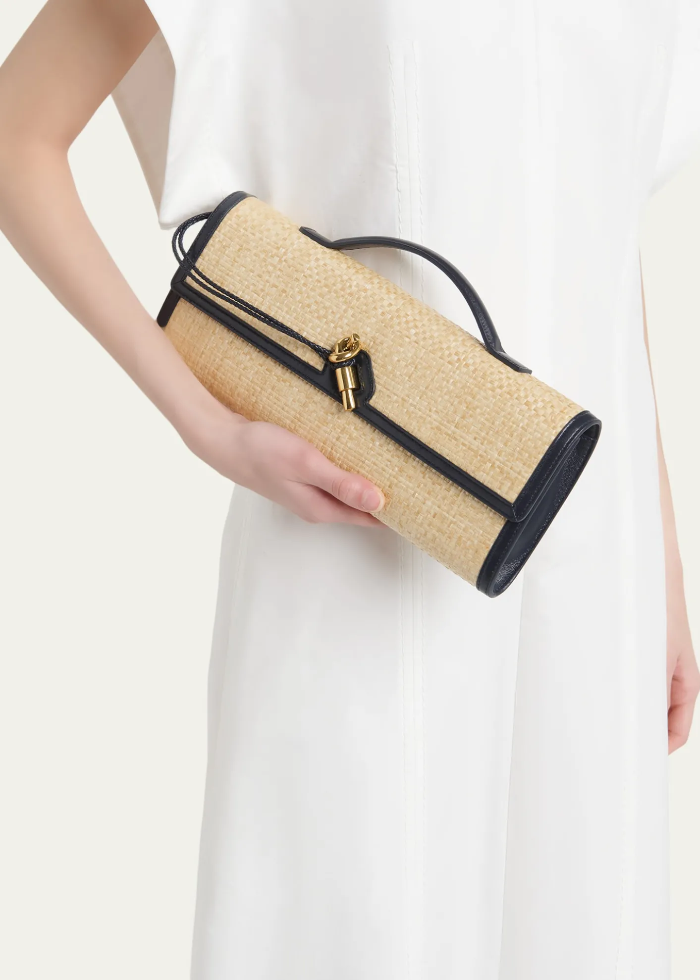 Bottega VenetaAndiamo Woven Raffia Clutch Bag