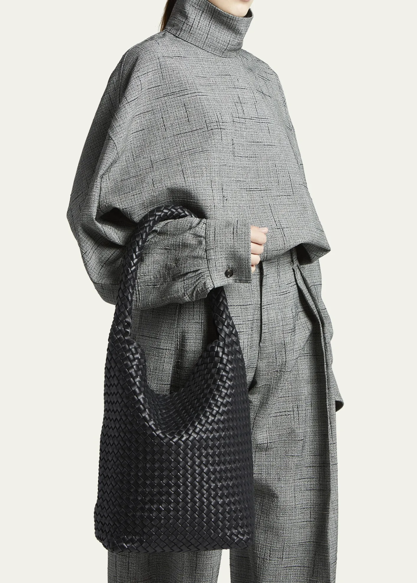 Bottega VenetaCabat Medium Intreccio Bucket Bag