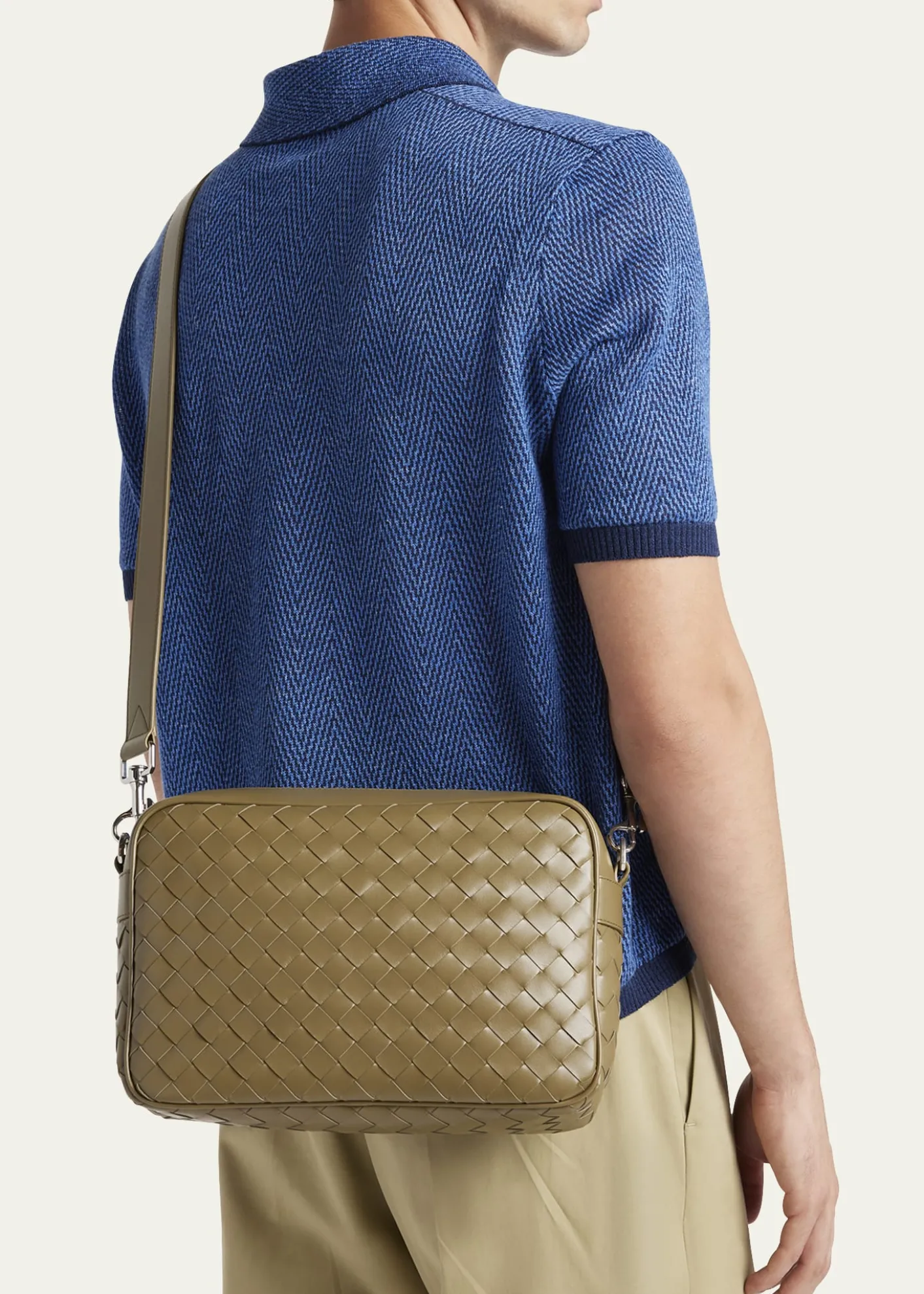 Bottega VenetaMen's Intrecciato Medium Crossbody Bag