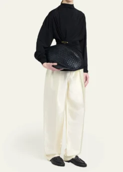 Bottega VenetaPadded Leather Sculptural Clutch Bag
