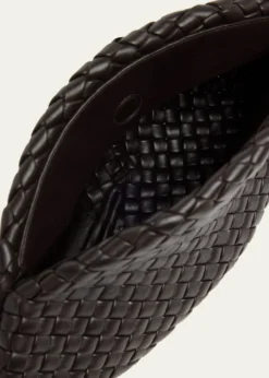 Bottega VenetaPadded Leather Sculptural Clutch Bag