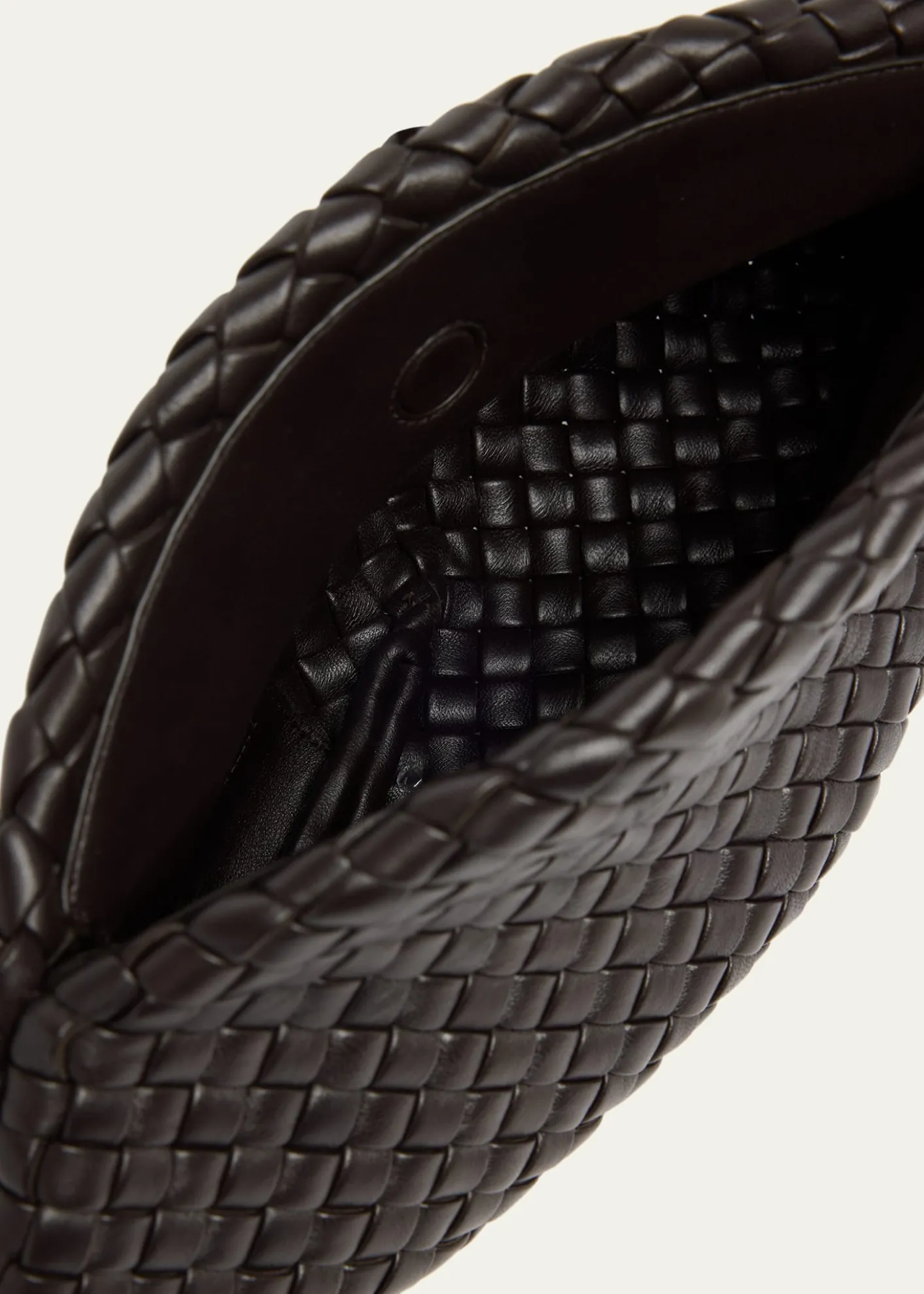 Bottega VenetaPadded Leather Sculptural Clutch Bag