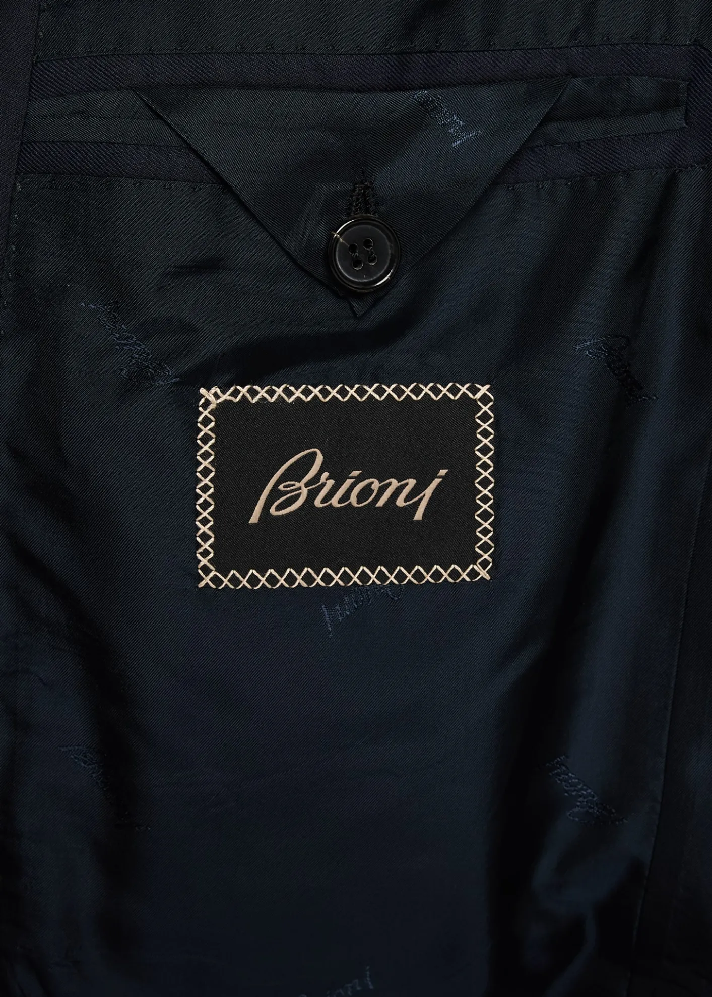 BrioniMen's Brunico Solid Two-Piece Suit