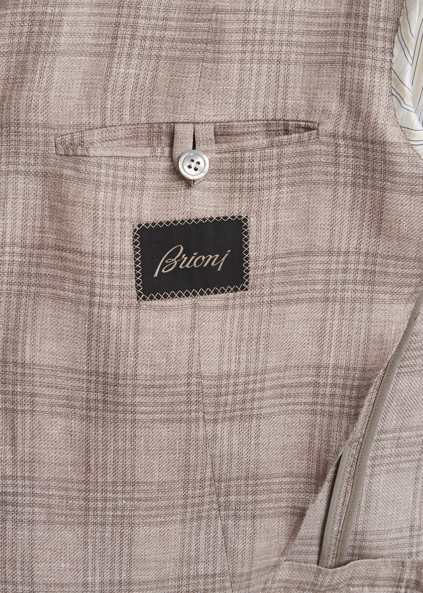 BrioniMen's Linen, Cashmere and Silk Plaid Sport Coat