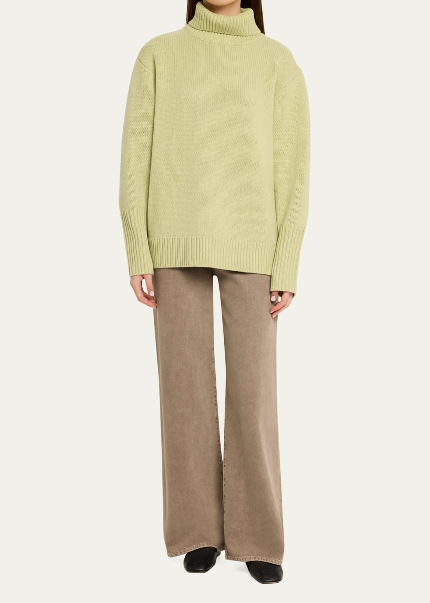6397Cashmere Turtleneck Sweater