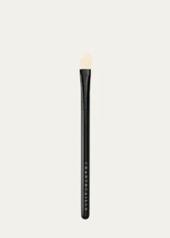 ChantecailleShade and Sweep Eye Brush