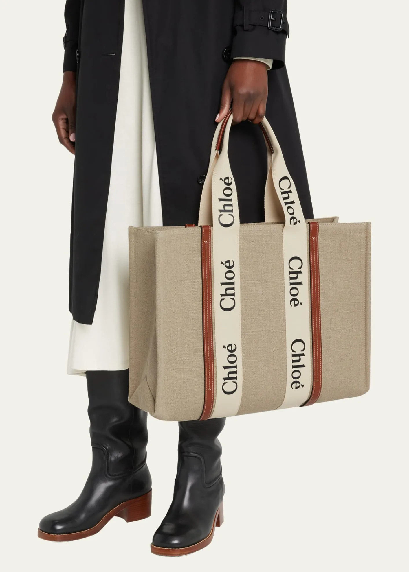 ChloeWoody Large Tote Bag in Linen