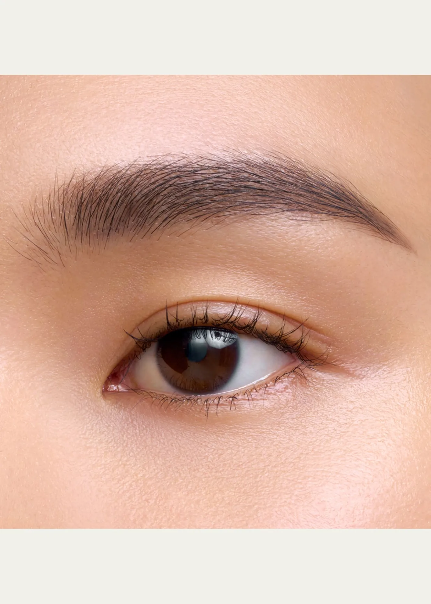 Cle de Peau BeauteEyebrow Gel