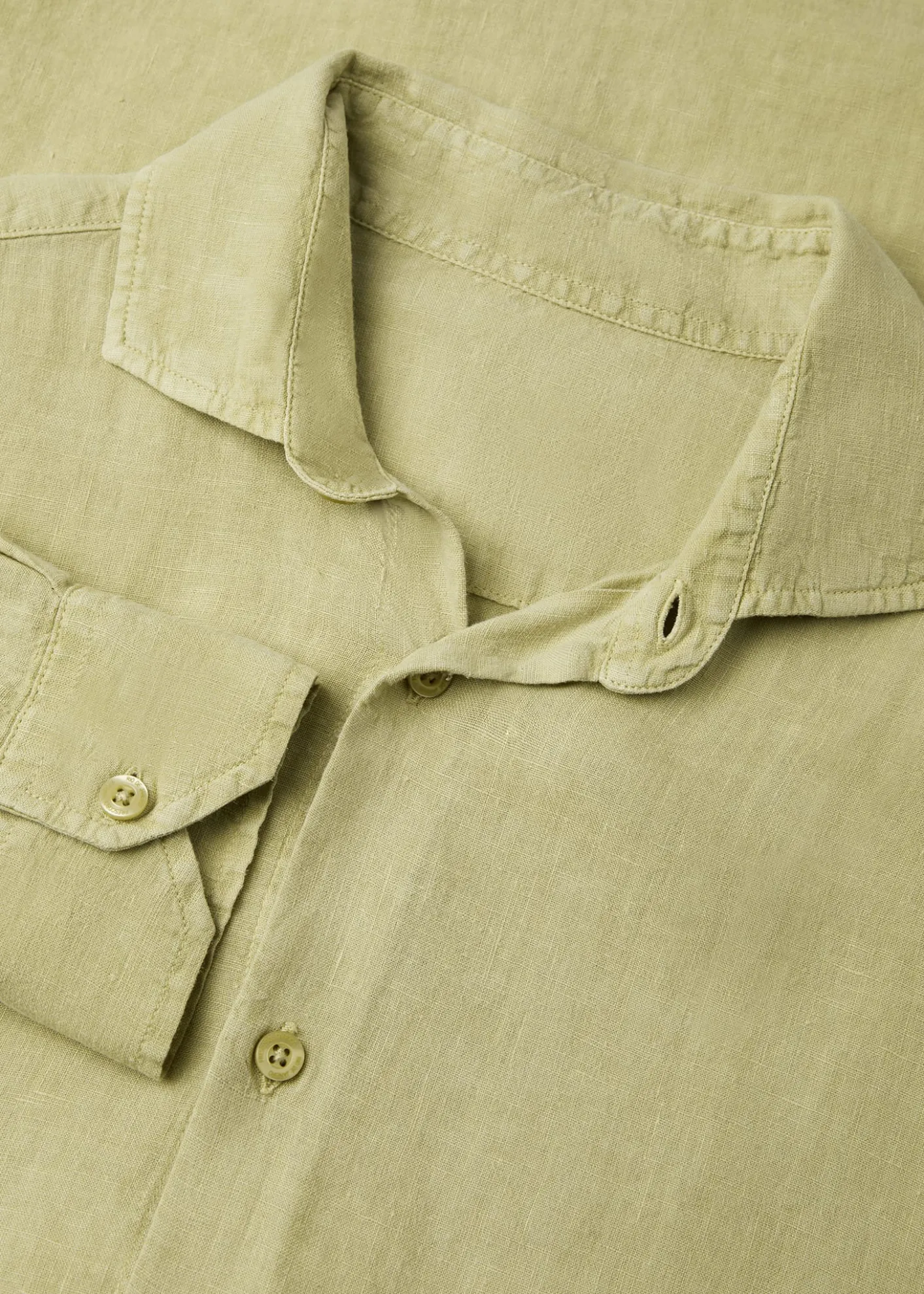 Frescobol CariocaMen's Antonio Linen Casual Button-Down Shirt