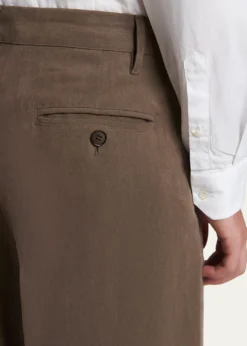 Giorgio ArmaniMen's Hemp Pleated Wide-Leg Pants