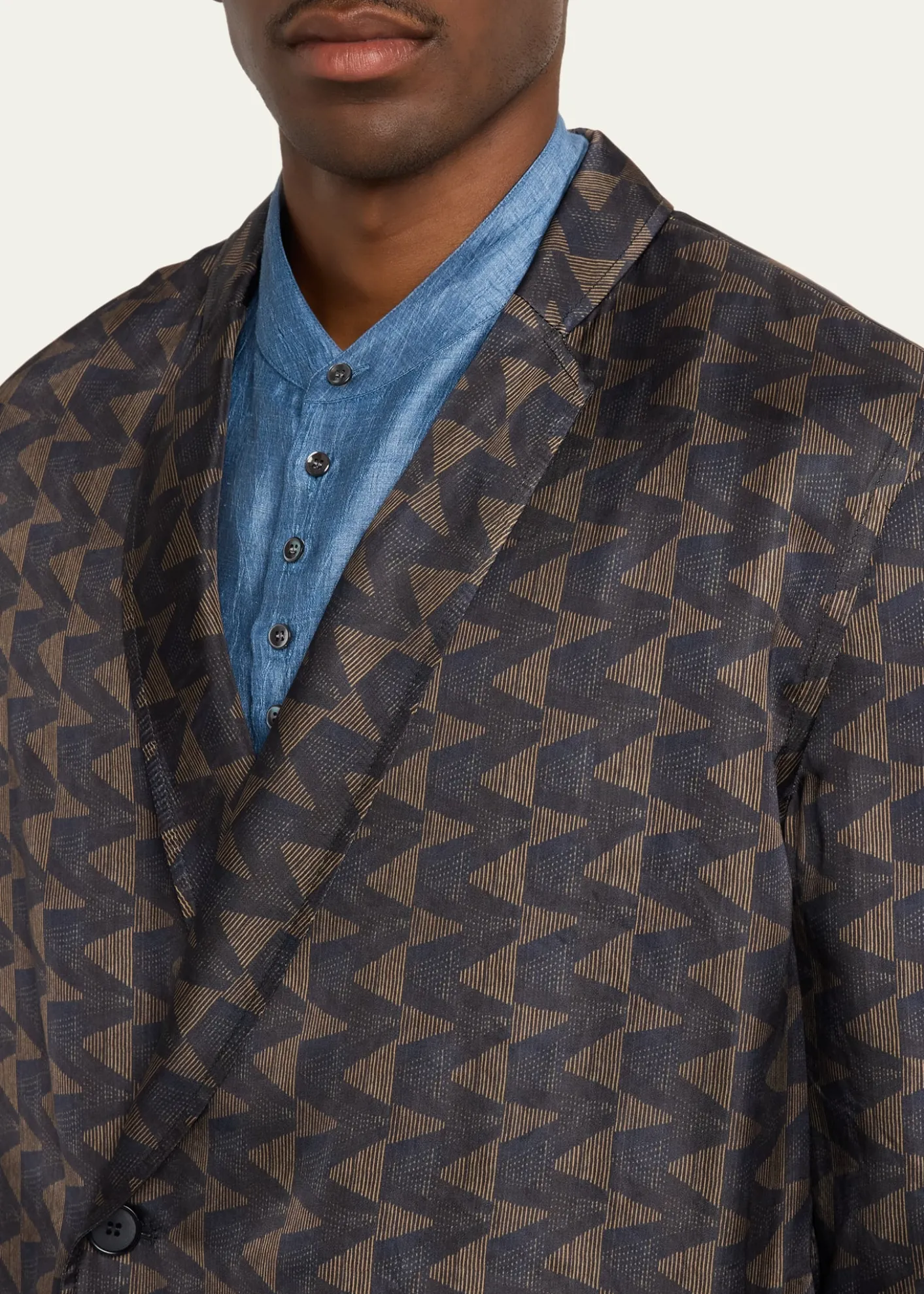 Giorgio ArmaniGeometric Single-Breasted Jacket