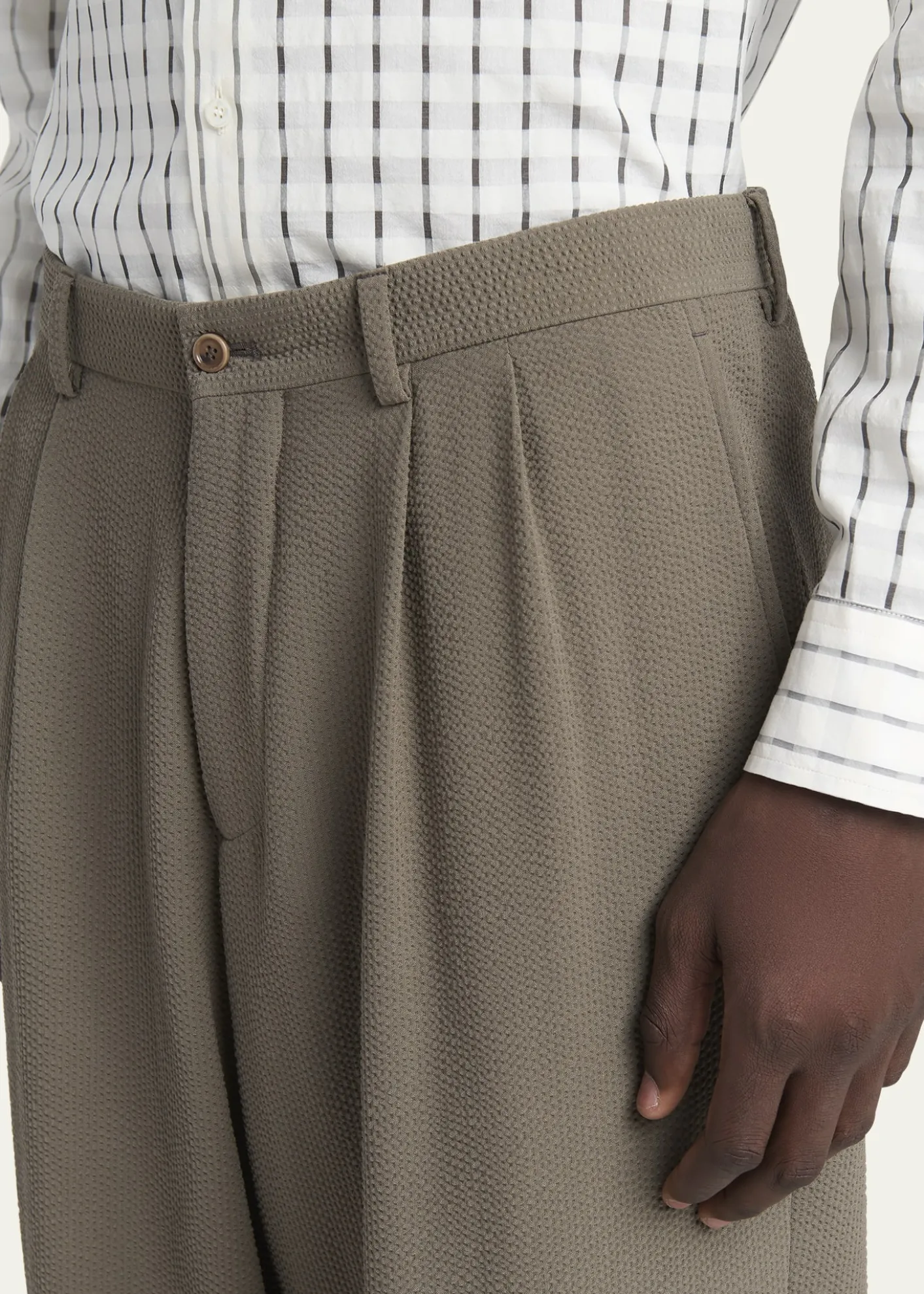 Giorgio ArmaniMen's Pleated Wool Stretch Seersucker Trousers