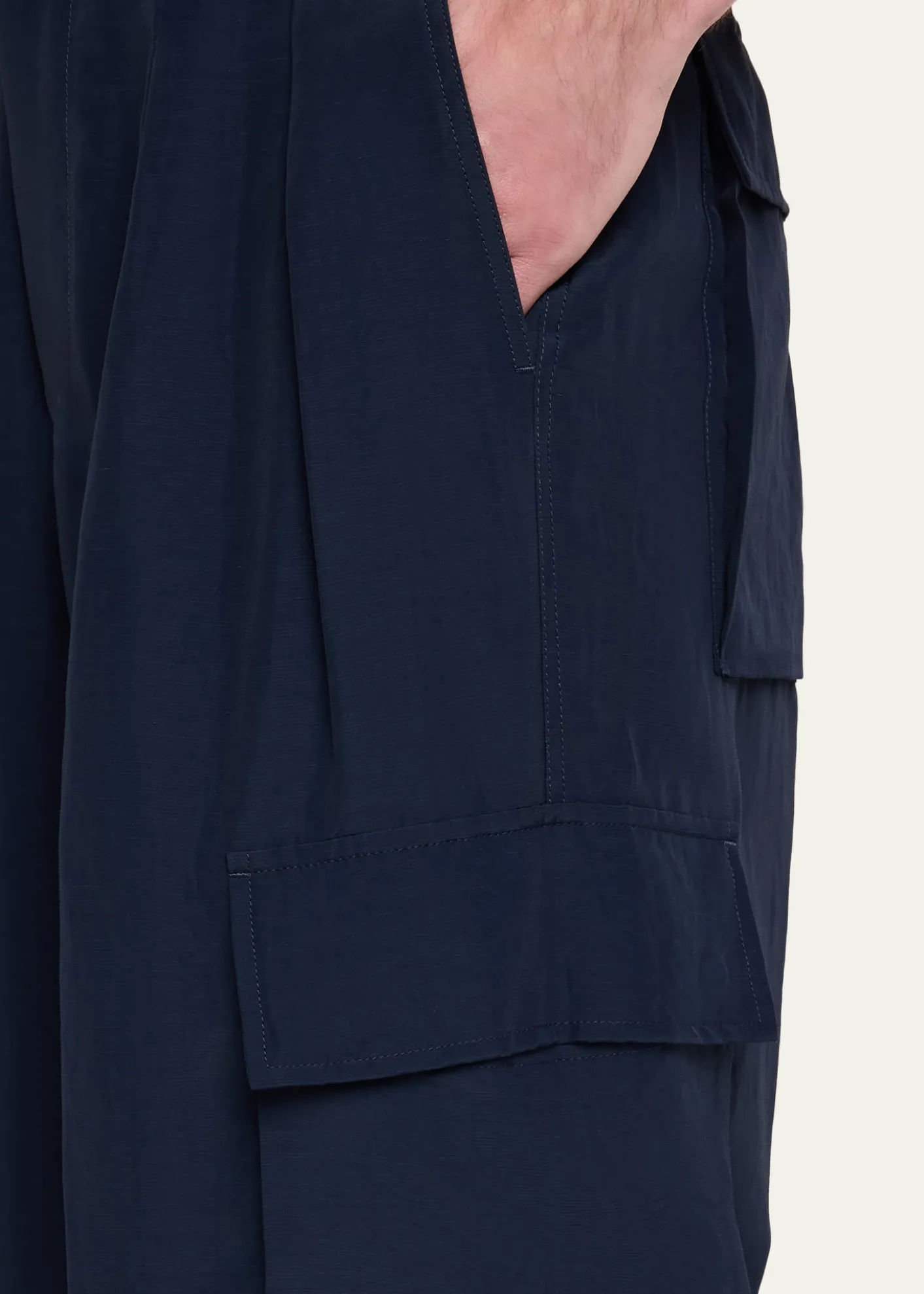 Giorgio ArmaniMen's Relaxed Fit Cargo Trousers