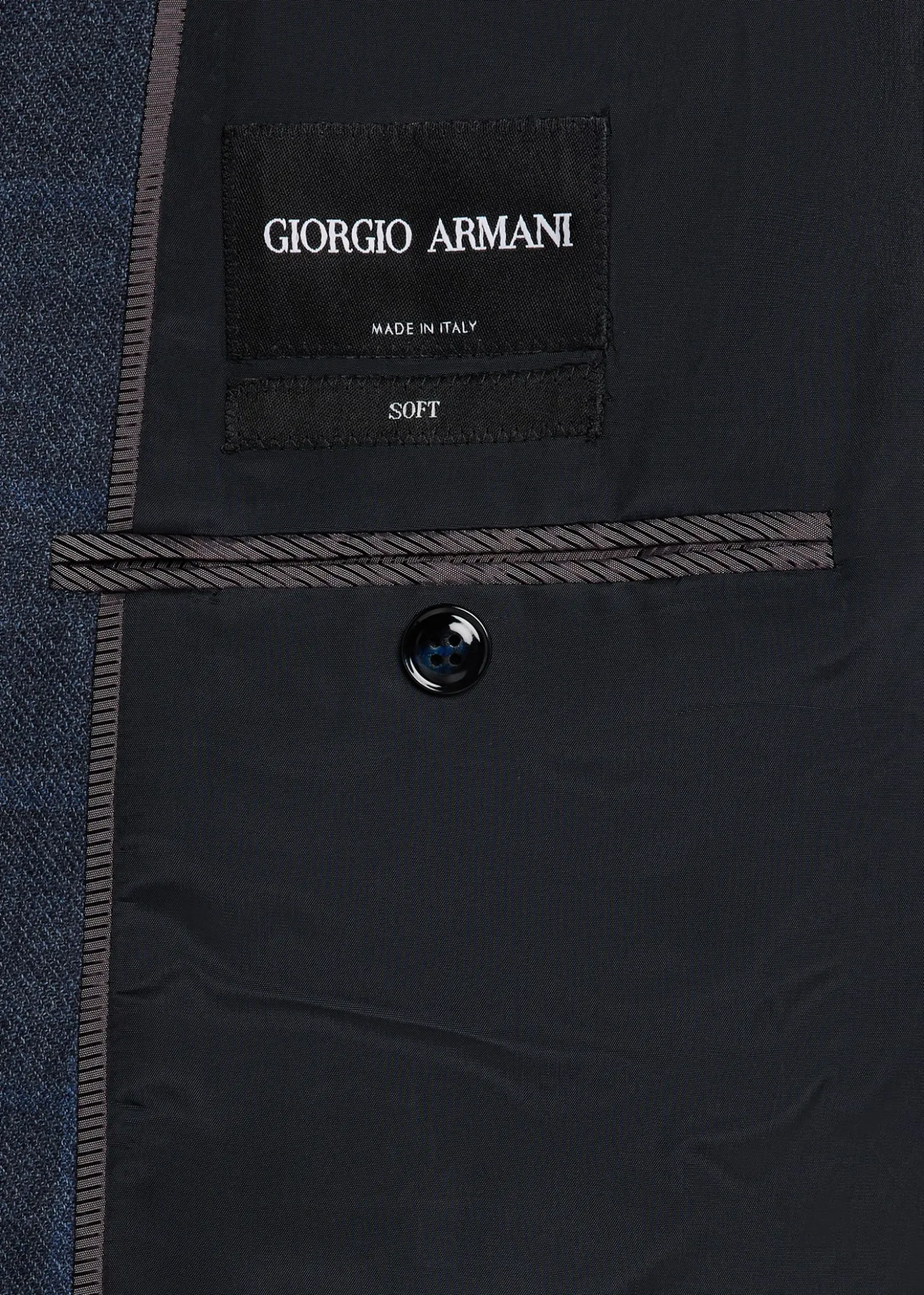 Giorgio ArmaniMen's Subtle Grid Wool Blend Sport Coat