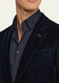 Giorgio ArmaniMen's Velvet Notch Lapel Dinner Jacket