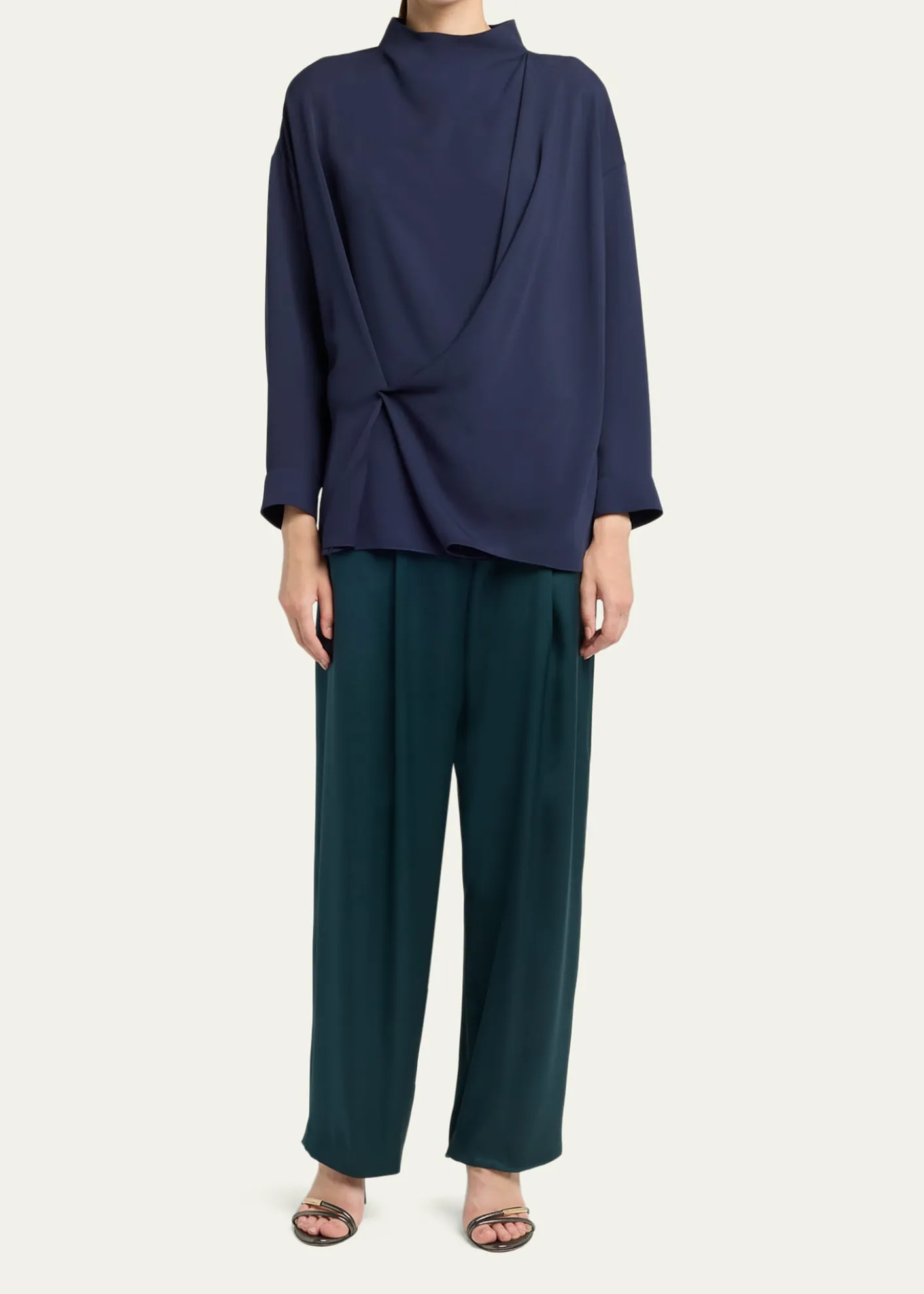 Giorgio ArmaniPleated Silk Straight-Leg Trousers