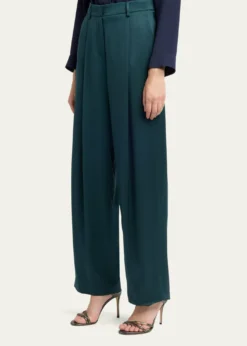 Giorgio ArmaniPleated Silk Straight-Leg Trousers