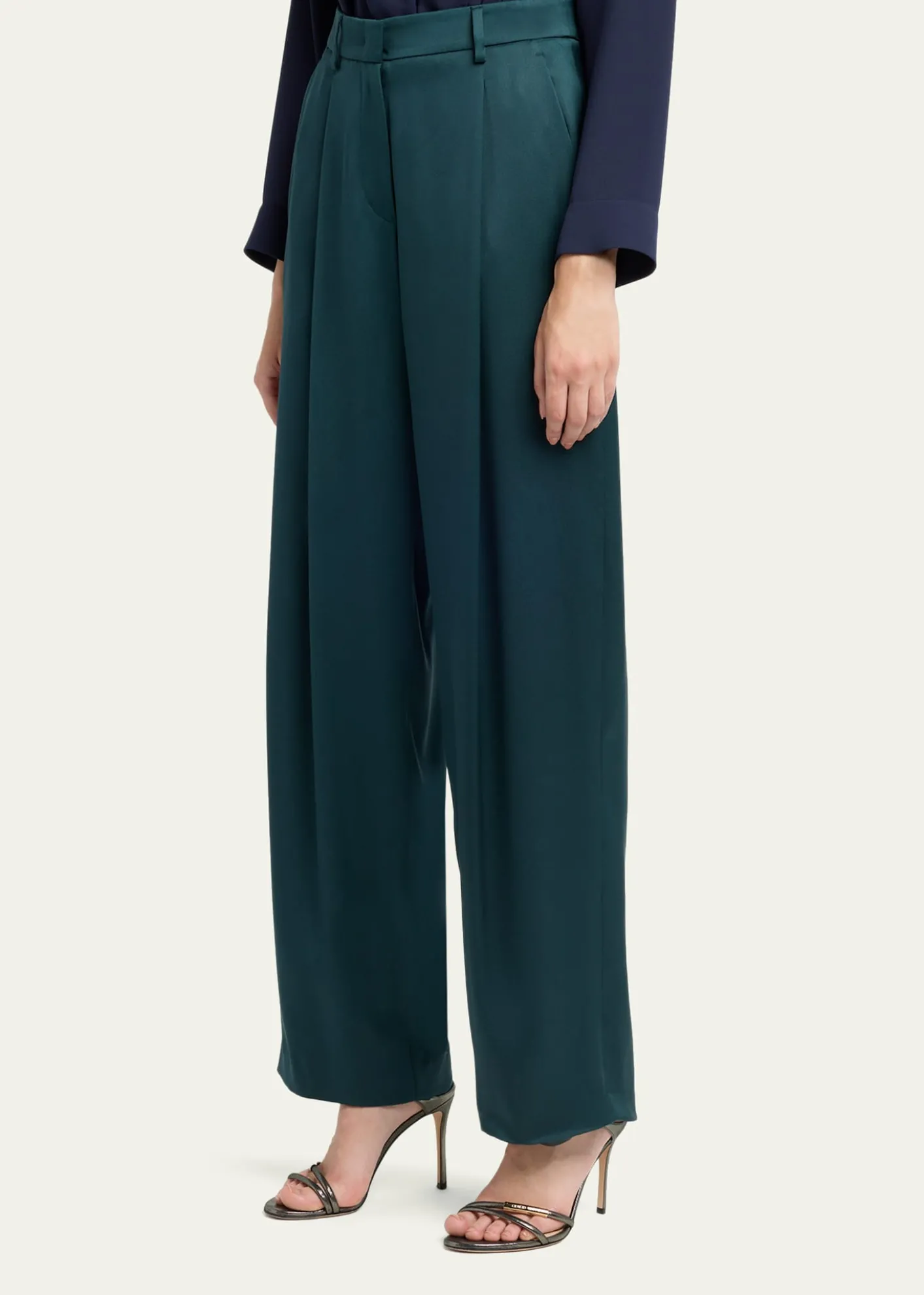 Giorgio ArmaniPleated Silk Straight-Leg Trousers