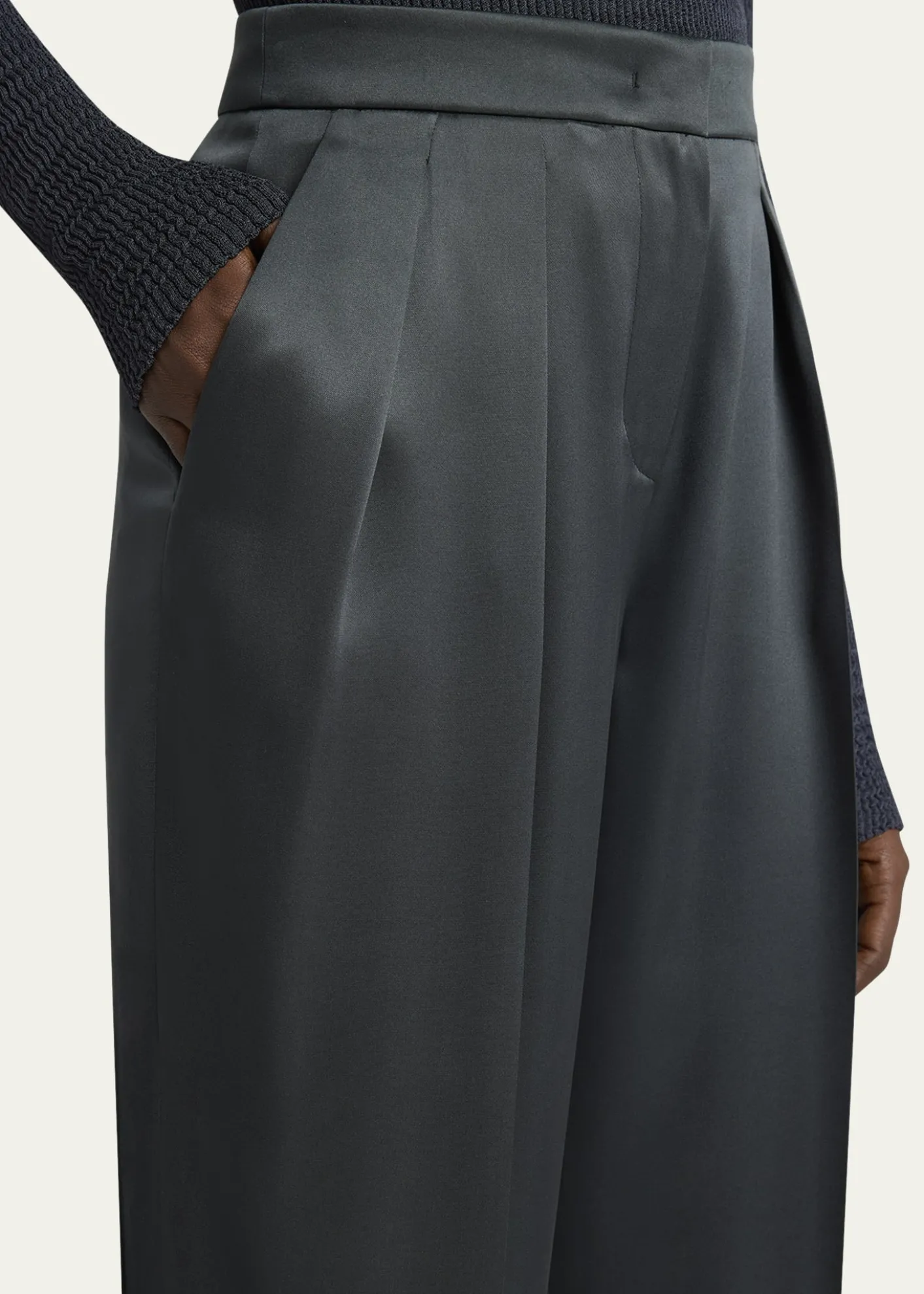 Giorgio ArmaniSilk Satin Pleated Straight-Leg Trousers
