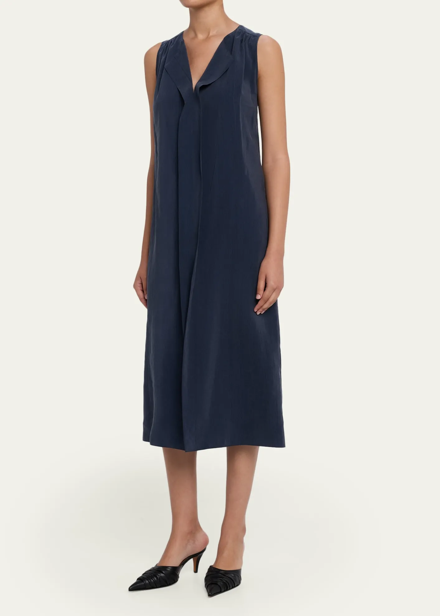 Giorgio ArmaniTechnical Silk Sleeveless Midi Shirtdress