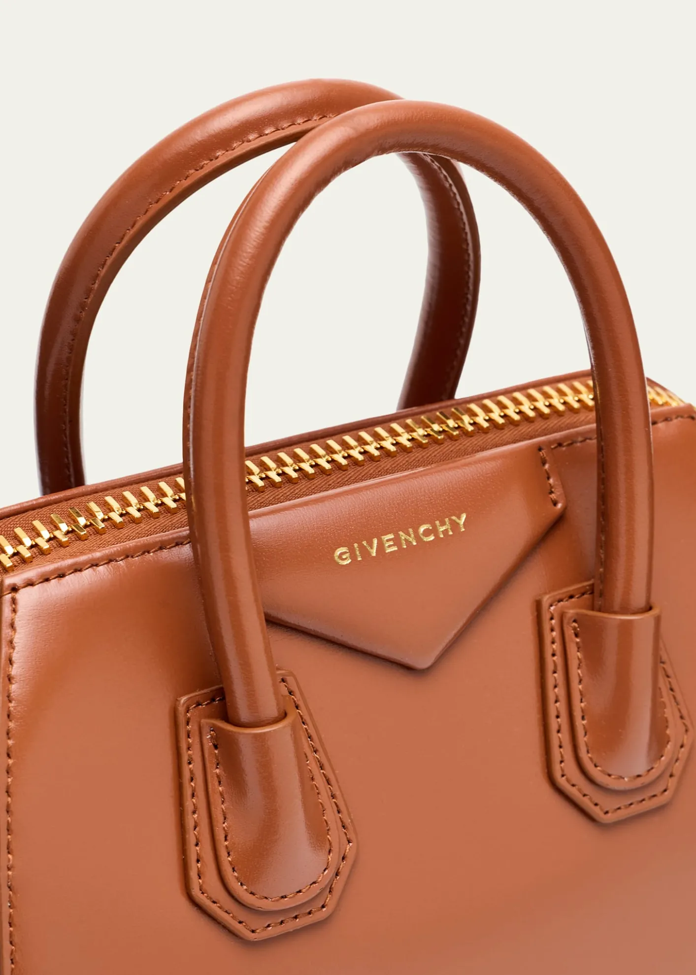 GivenchyAntigona Mini Top-Handle Bag in Patent Leather