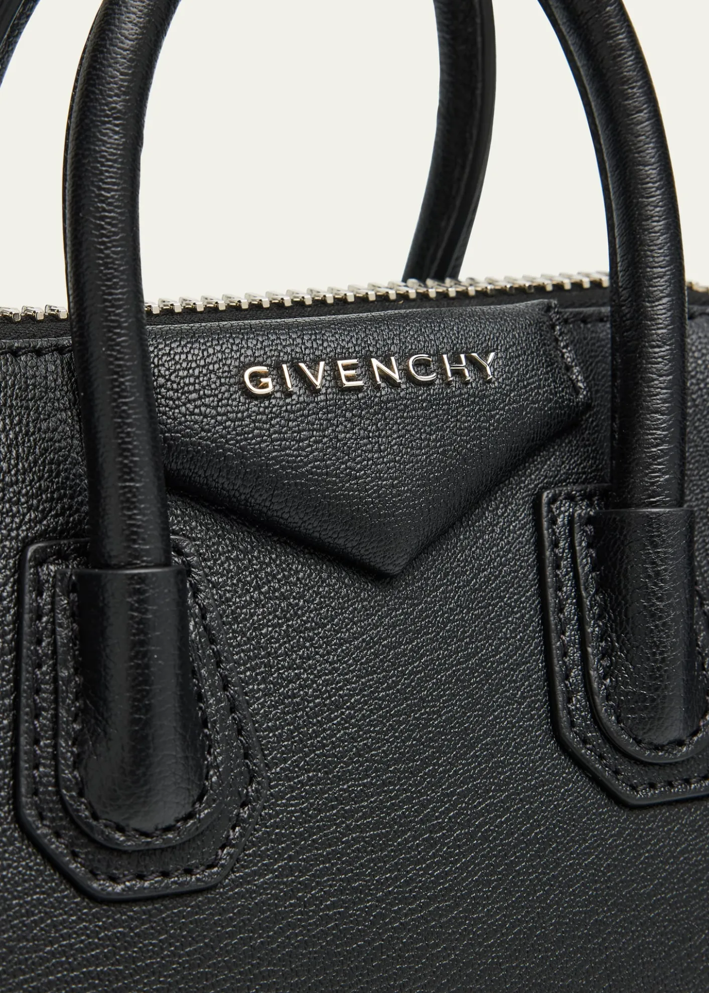 GivenchyAntigona Mini Top Handle Bag in Grained Leather