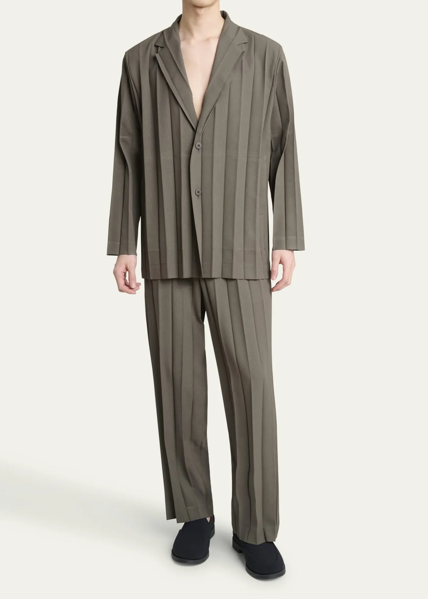 Homme Plisse Issey MiyakeMen's Edge Ensemble Pleated Pants
