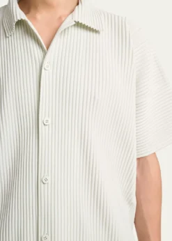 Homme Plisse Issey MiyakeMen's Monthly Colors July Pleated Short-Sleeve Shirt