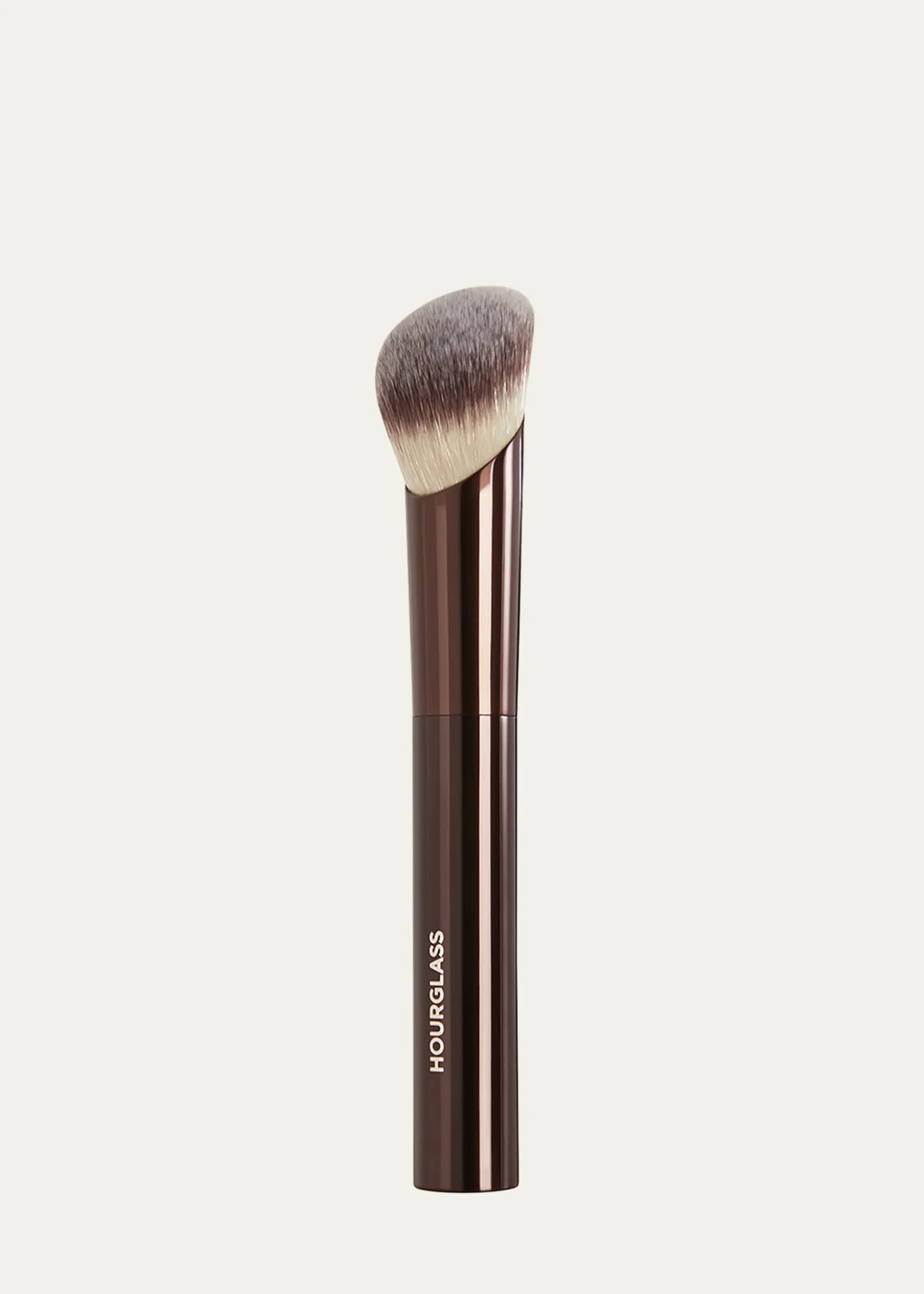 Hourglass CosmeticsAmbient Soft Glow Foundation Brush
