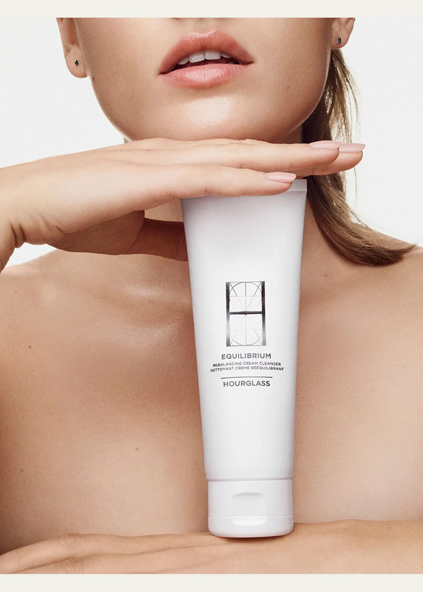 Hourglass CosmeticsEquilibrium Rebalancing Cream Cleanser, 1 oz.