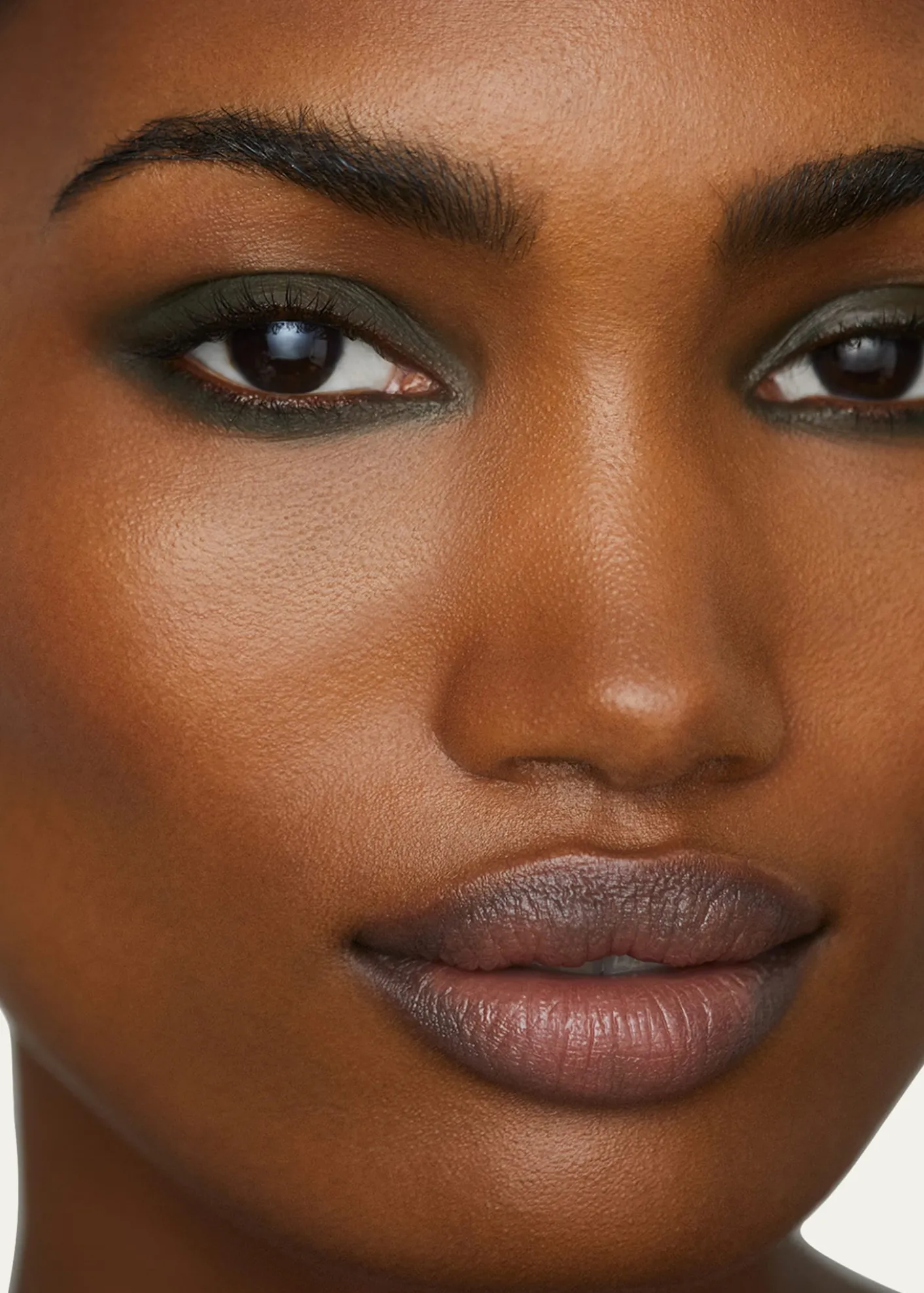 Hourglass CosmeticsVoyeur Waterproof Gel Eyeliner