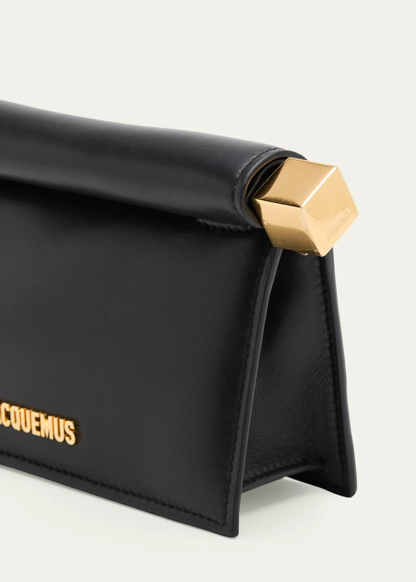 JacquemusRolled-Top Rond Carre Leather Clutch Bag